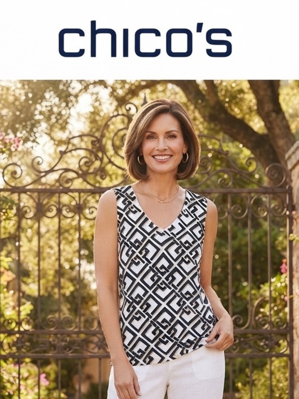 Chico's Black & White Geometric Sleeveless V‑Neck Top